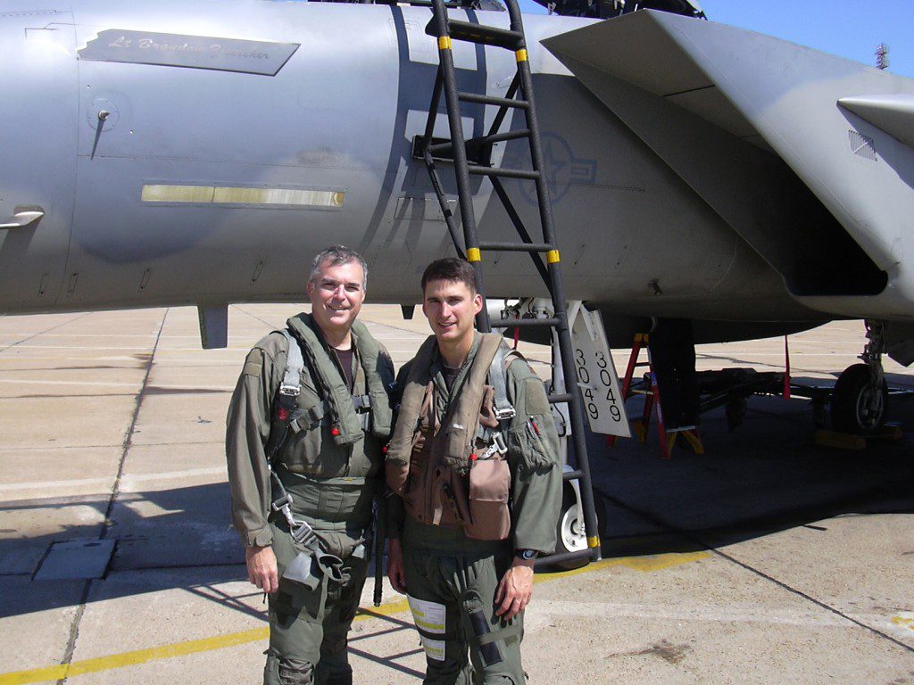 L-R Reporter Robert Riggs and USAF F-15 pilot Major Brian Gienapp following 9-11 air defense patrol in November 2004